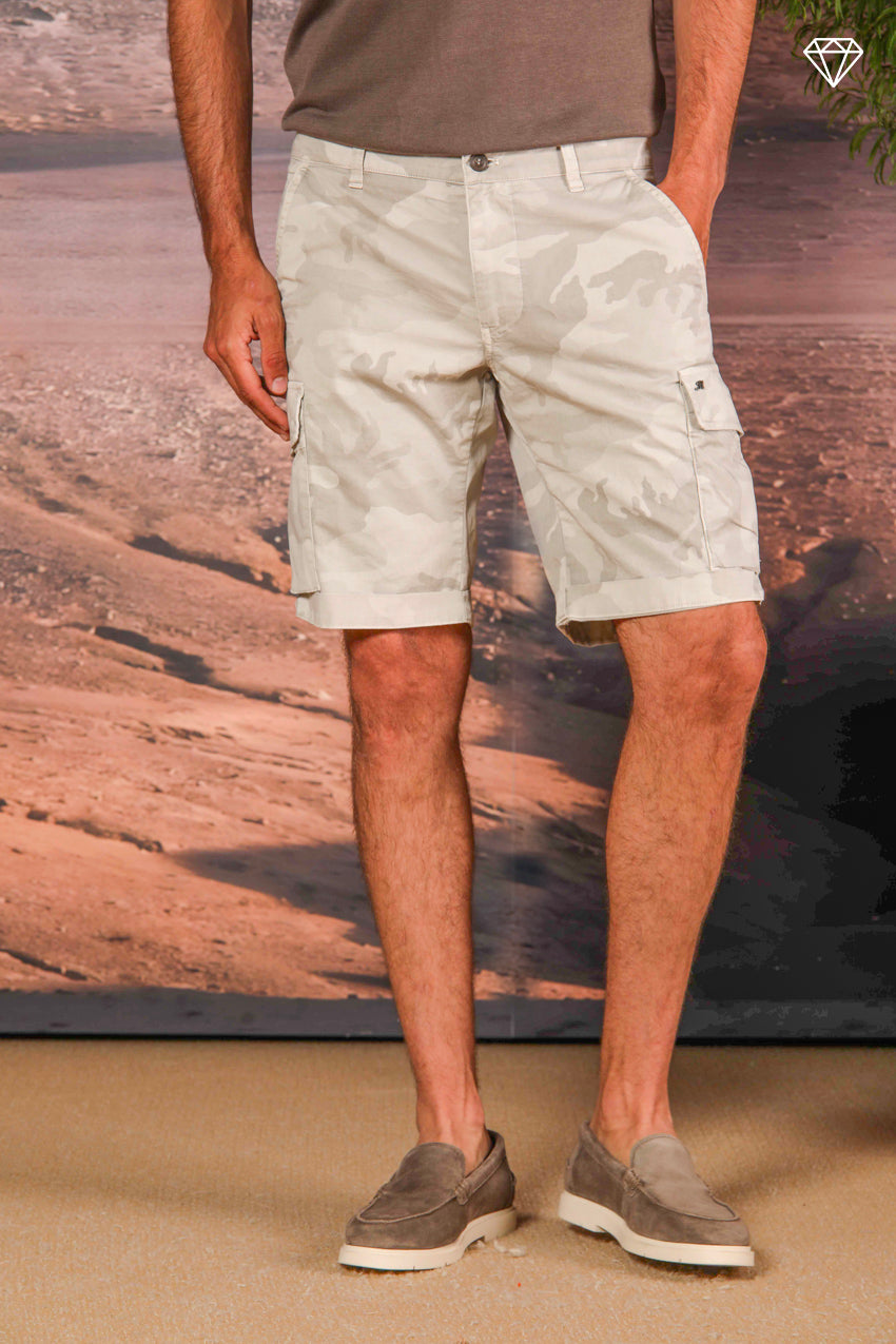 Chile men's cargo bermuda shorts in cotton with camou pattern slim fit ①