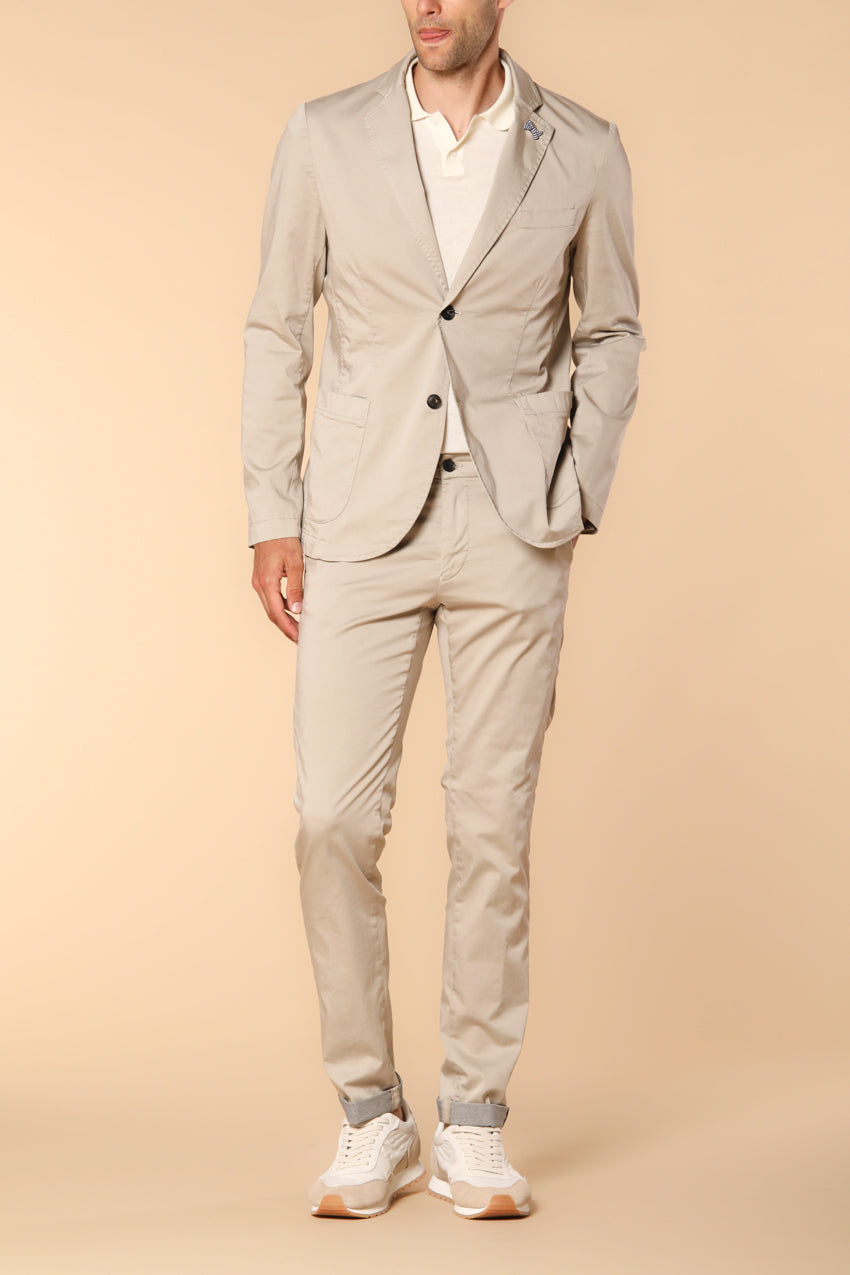 Da Vinci men's travel blazer in technical stretch satin with details