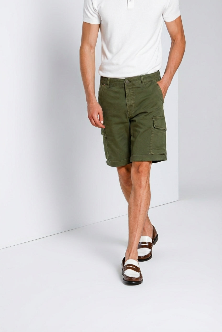 Chile Herren Cargo Bermuda aus Stretch Satin slim fit ①