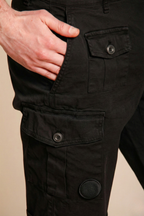 George Coolpocket Herren-Cargo-Bermuda aus Stretch-Satin logo edition Carrot Fit ①