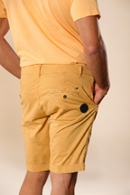 John Coolkhinos bermuda chino uomo in cotone pima logo edition carrot fit ①