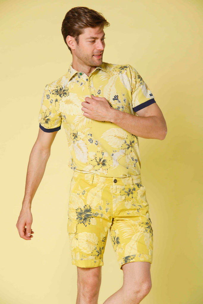 image 2 de polo homme en piquet avec motif floral modèle print en jaune de Mason's