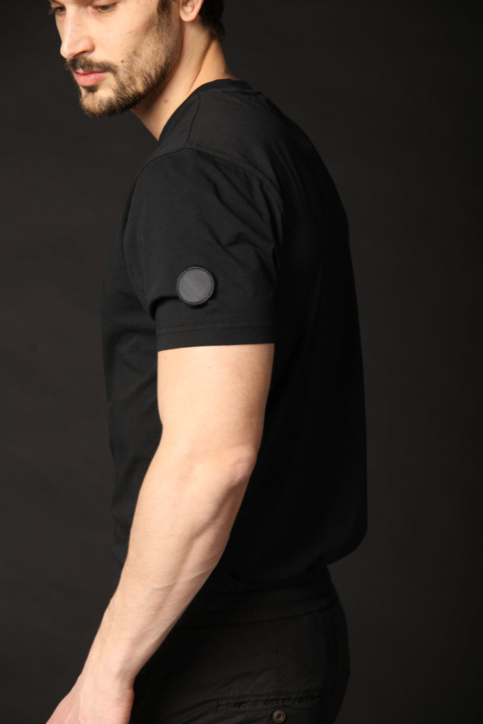 image 3 de t-shirt pour homme modèle Tom MM de couleur noire, coupe régulière, de Mason's