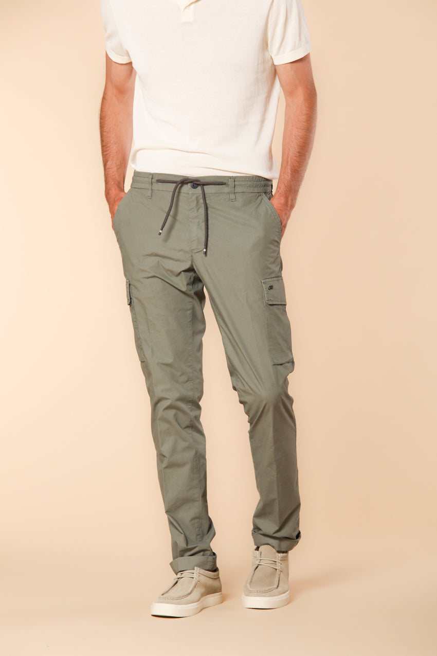 Immagine 1 di Chile Jogger pantalone cargo uomo in tela paracadute extra slim fit colore verde militare di Mason's