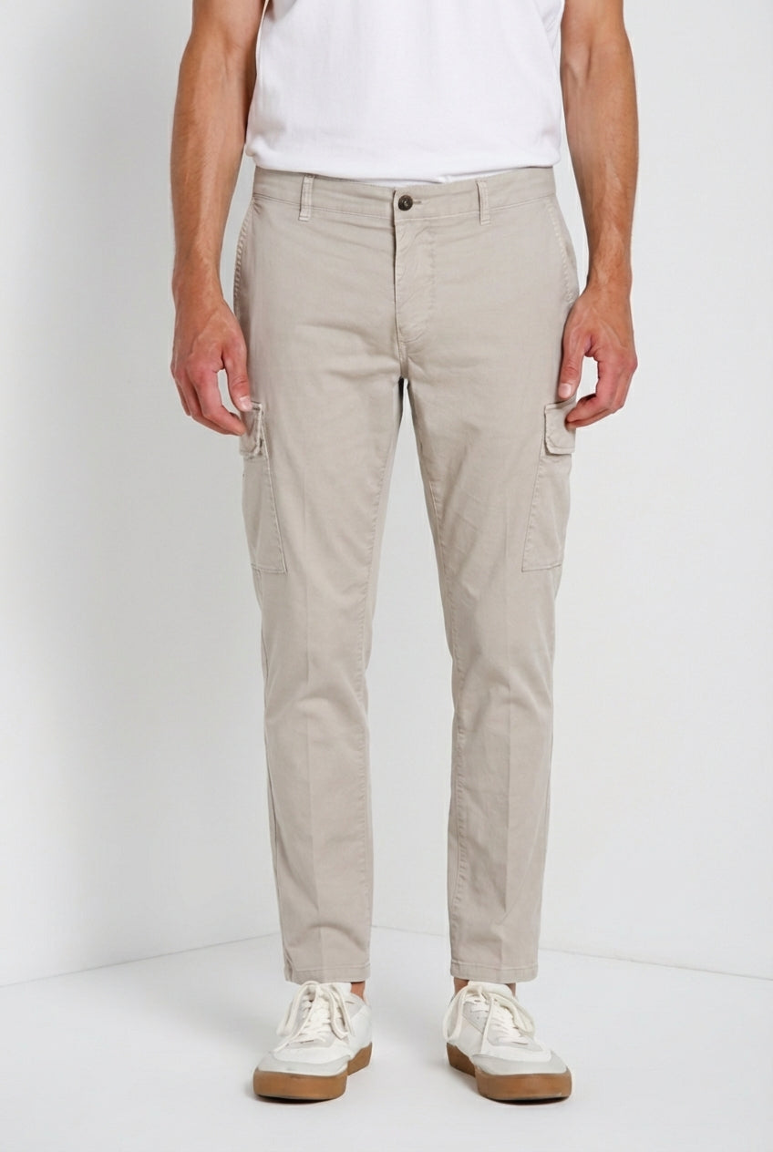 Chile men's cargo pants in stretch gabardine regular fit