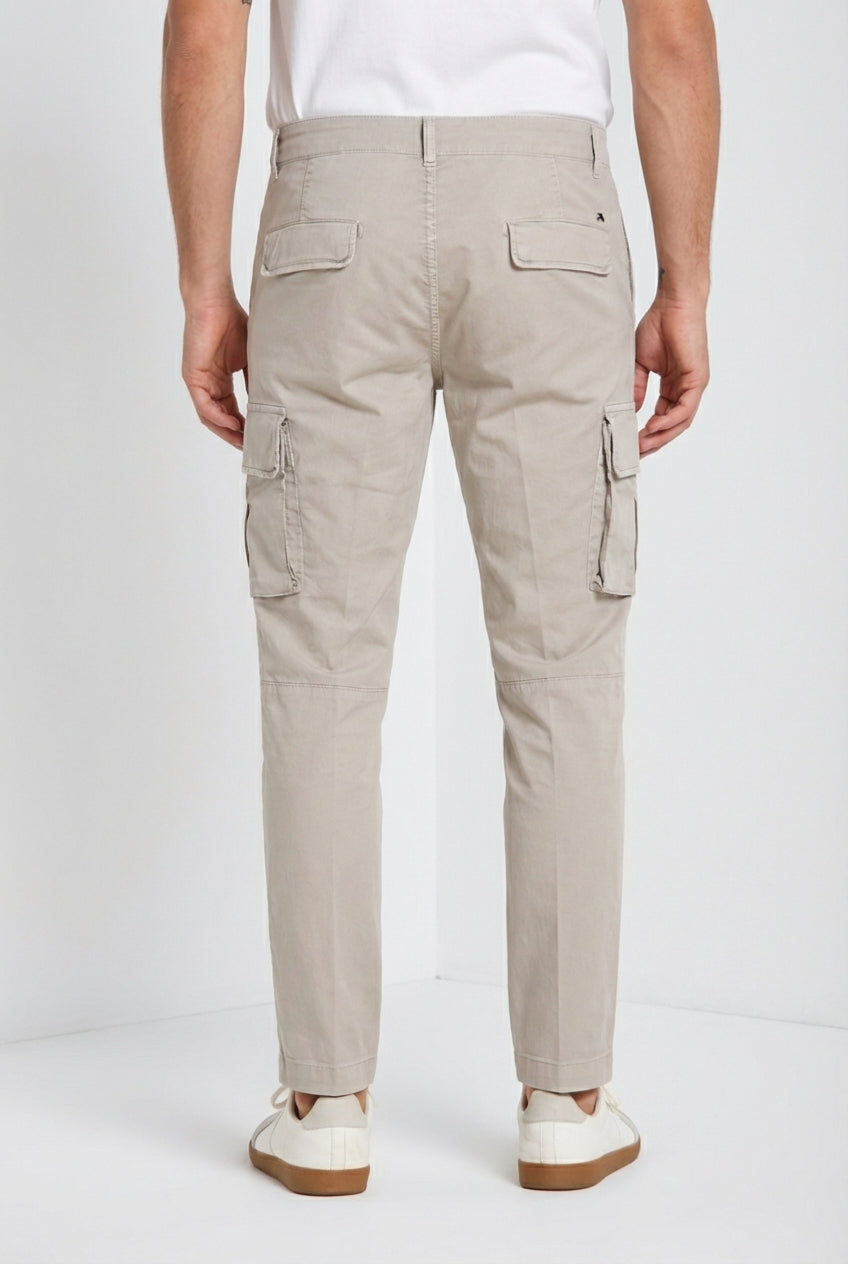 Chile men's cargo pants in stretch gabardine regular fit