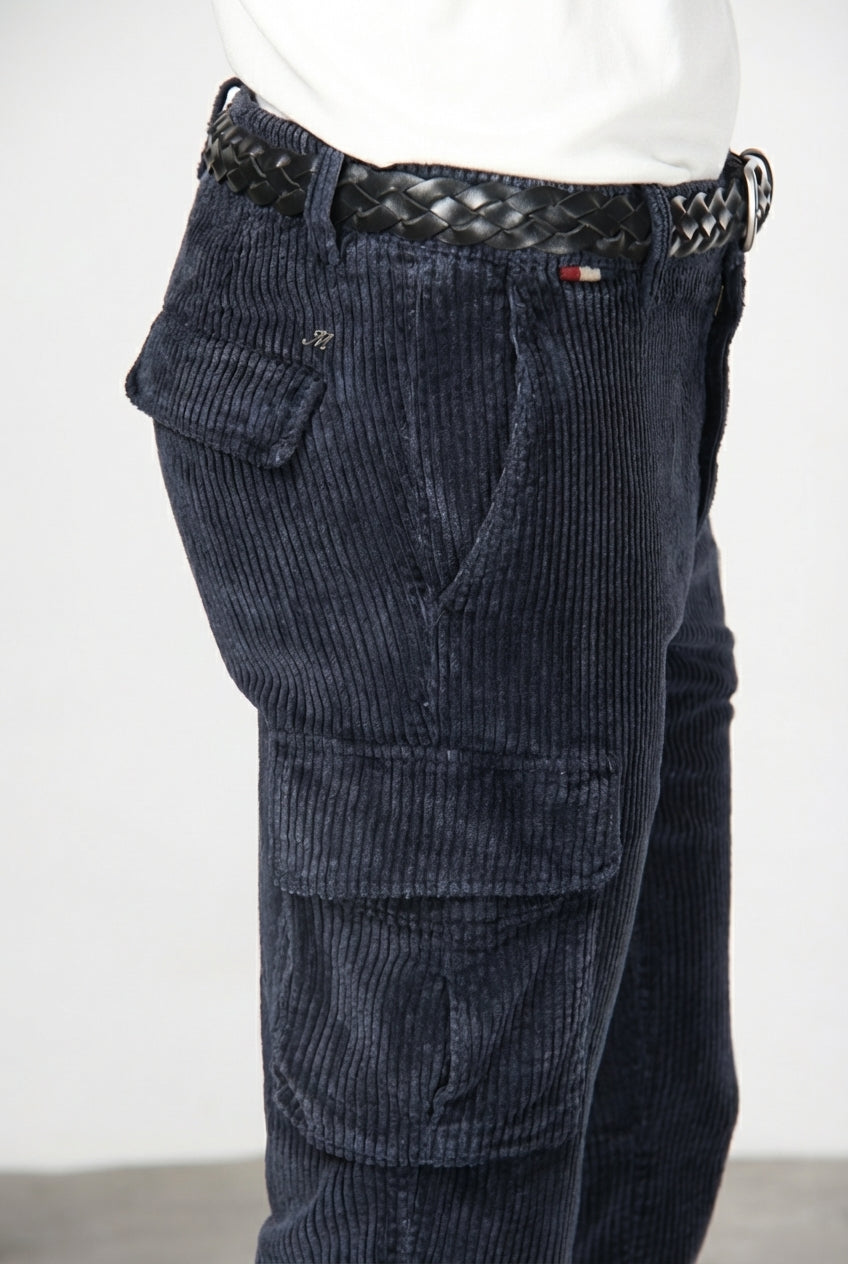 Chile Herren-Cargohose aus breit geripptem Samt mit regular fit
