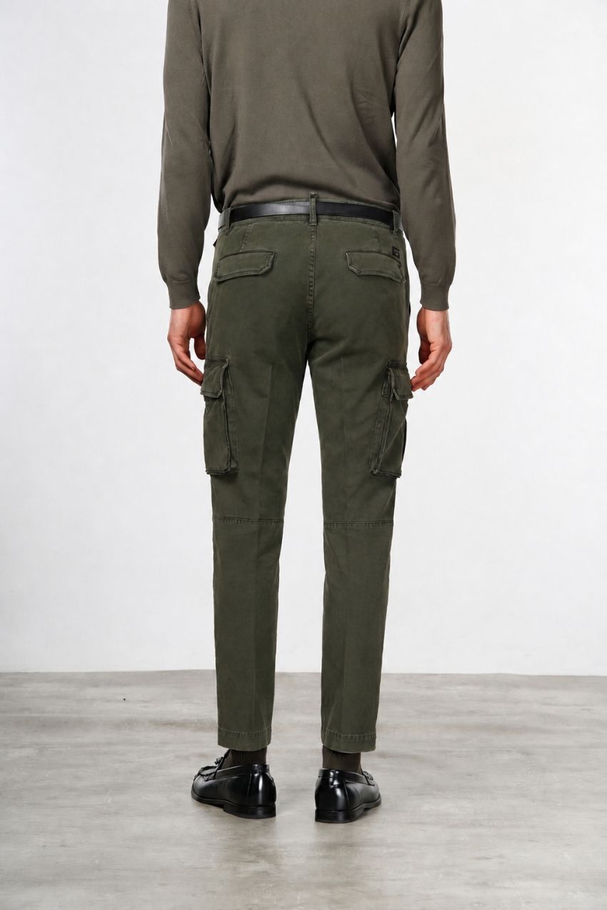 Chile men’s cargo pants in stretch gabardine extra slim fit ①