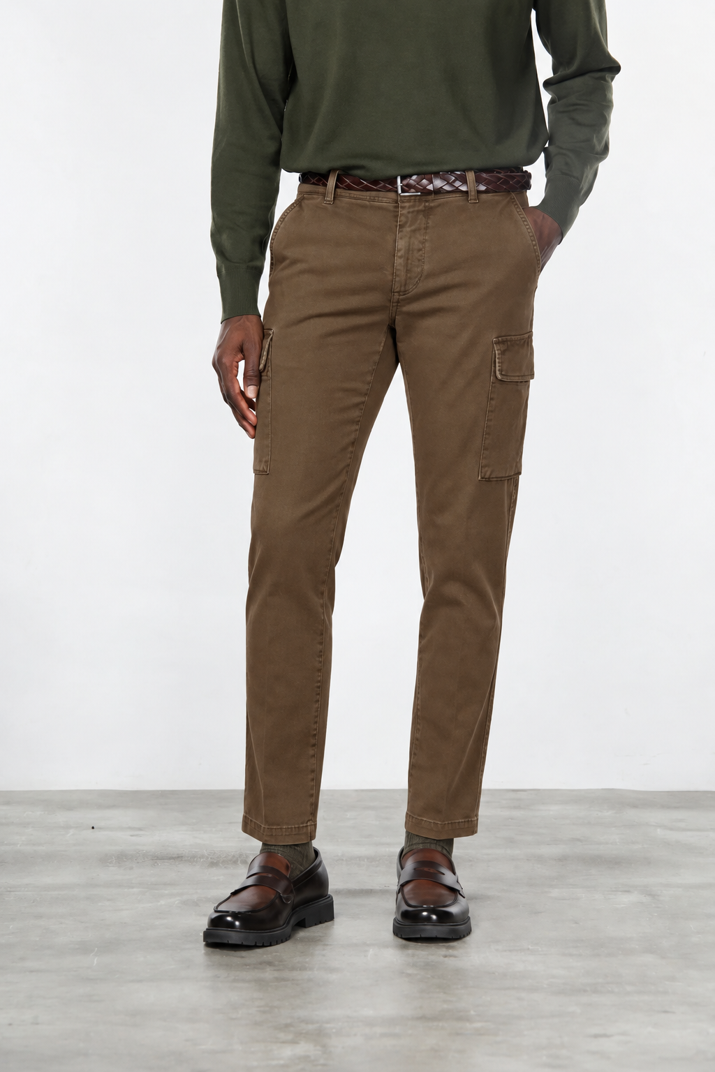 Chile Cargohose für Herren aus Stretch-Gabardine Extra Slim Fit ①