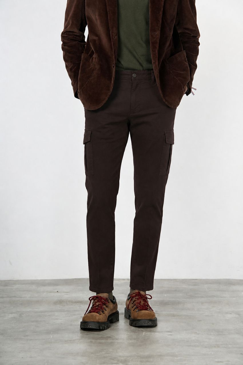 Chile Cargohose für Herren aus Stretch-Gabardine Extra Slim Fit ①