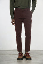 Chile men’s cargo pants in stretch gabardine, extra slim fit ①