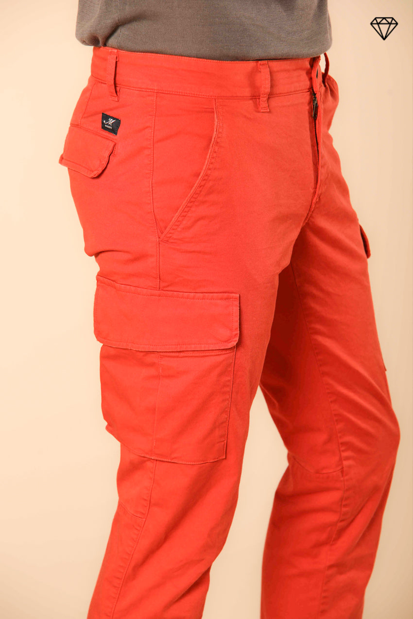 Immagine 2 di Chile pantalone cargo uomo in raso stretch extra slim fit colore arancio di Mason's