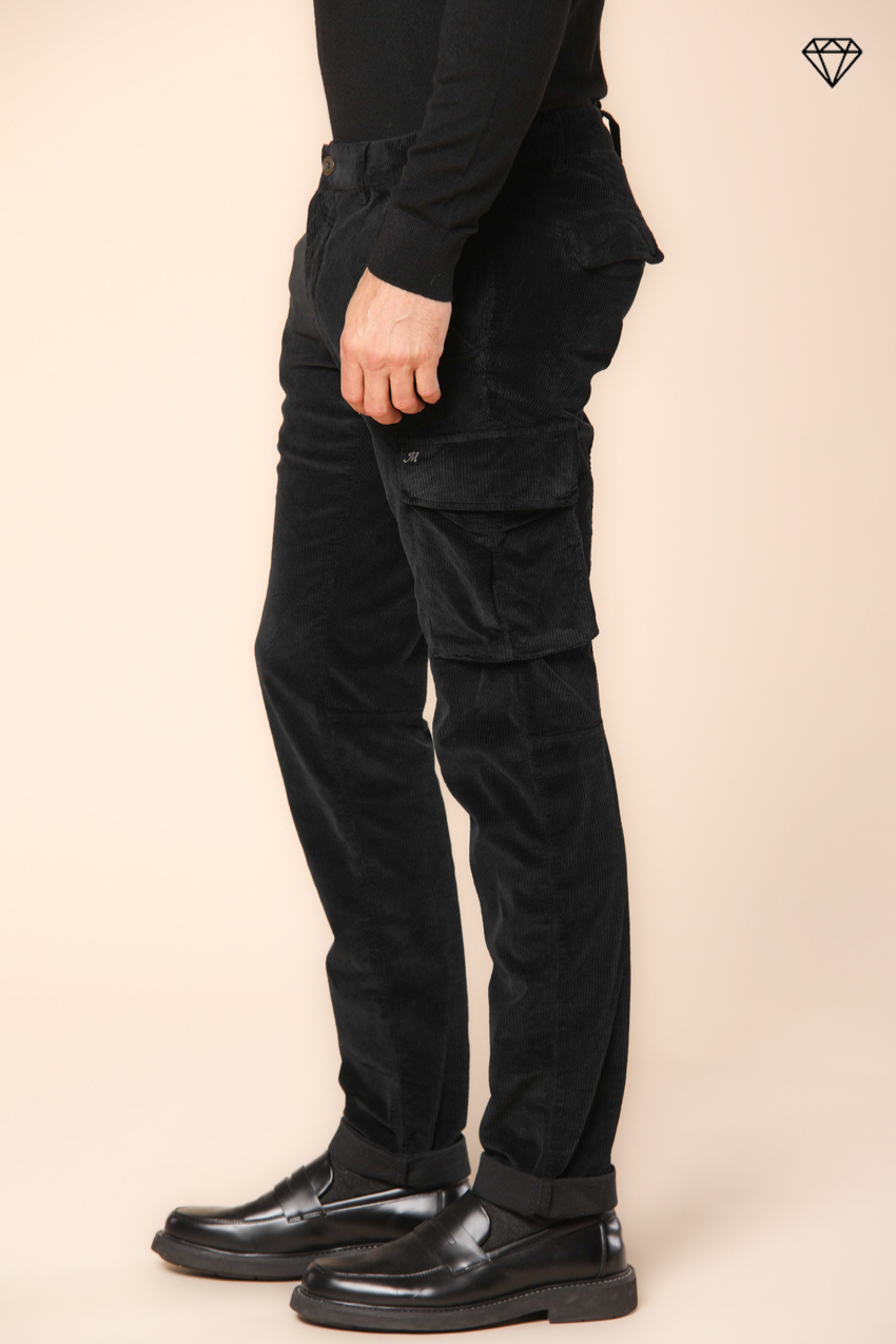 Chile men's cargo trousers in 500-wale corduroy extra slim fit ①