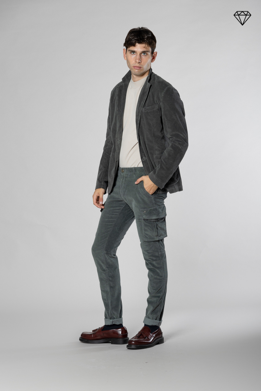 Chile men's cargo trousers in 500-wale corduroy extra slim fit ①