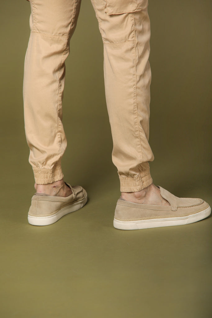 Image 4 de pantalon cargo pour homme modèle Chile Elax en kaki foncé, coupe extra slim de Mason's