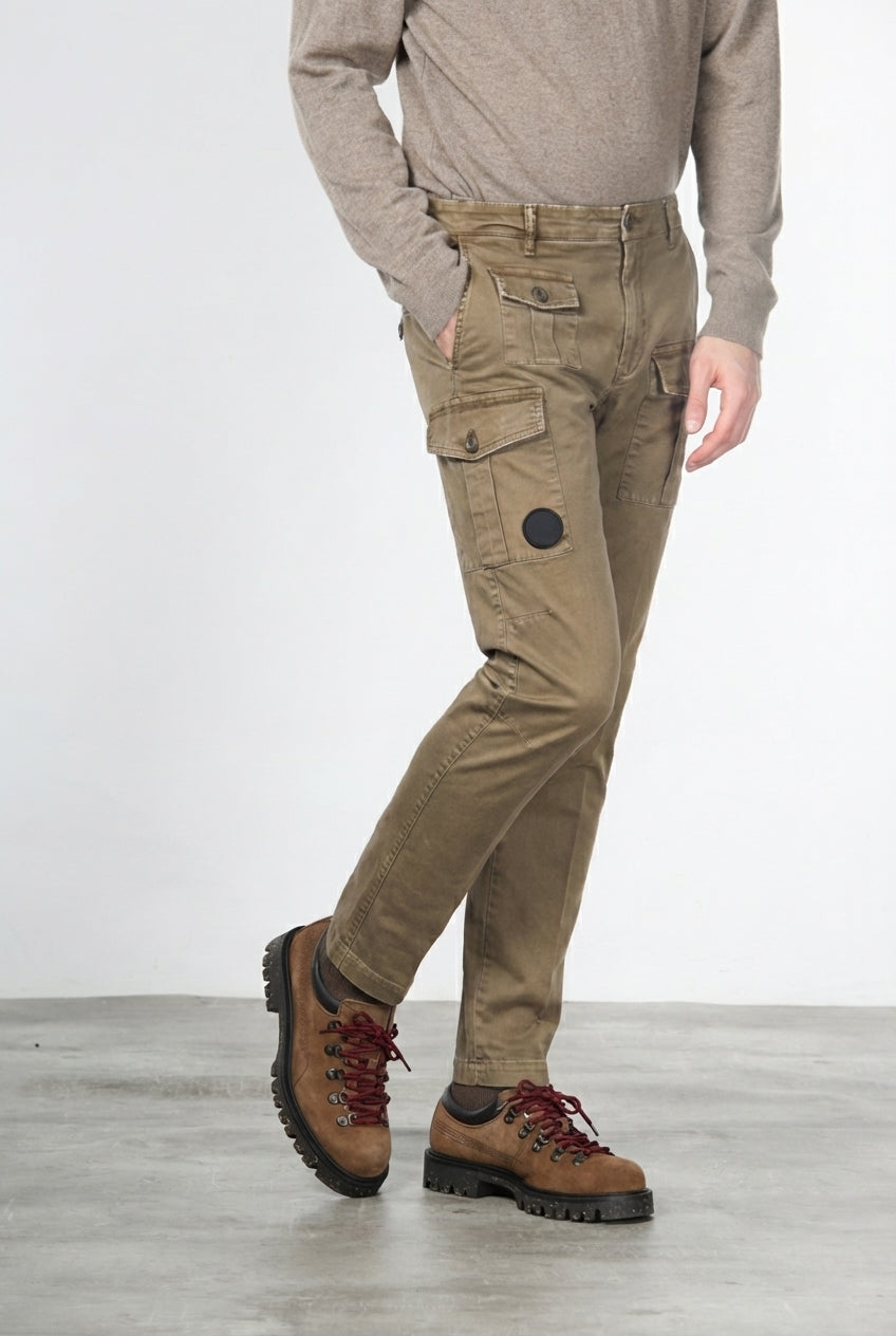 George Coolpocket pantalon cargo homme en gabardine carrot fit ①
