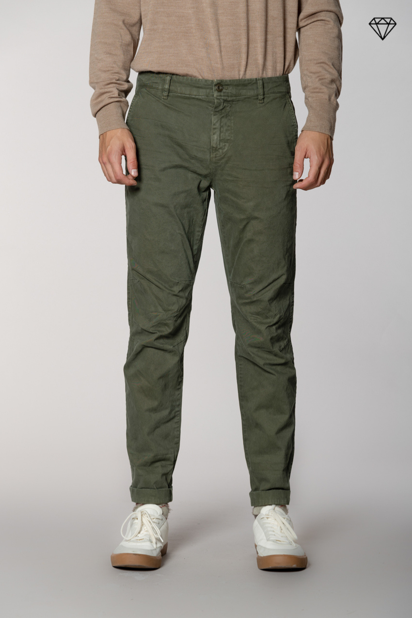 John Coolkhinos pantalon chino homme en gabardine logo edition carrot fit ①