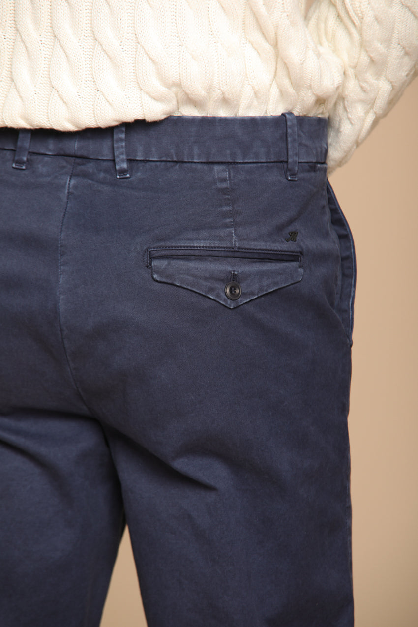 Chinos pantalone chino uomo in gabardina relaxed fit