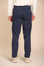 Chinos pantalone chino uomo in gabardina relaxed fit