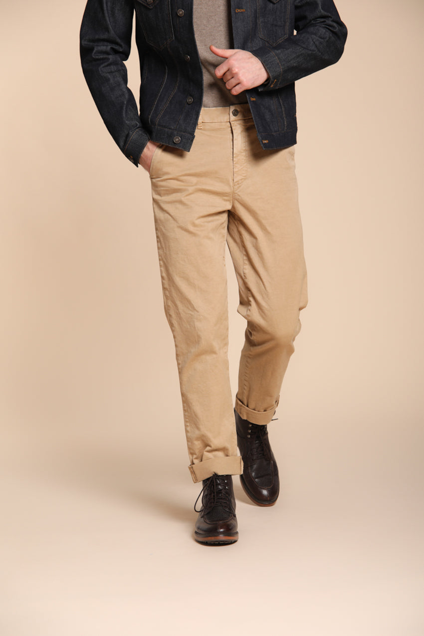 Chinos pantalone chino uomo in gabardina relaxed fit