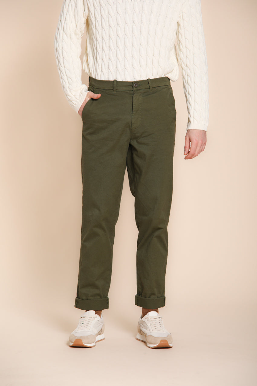 Chinos pantalone chino uomo in gabardina relaxed fit