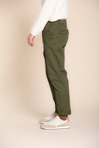 Chinos pantalone chino uomo in gabardina relaxed fit