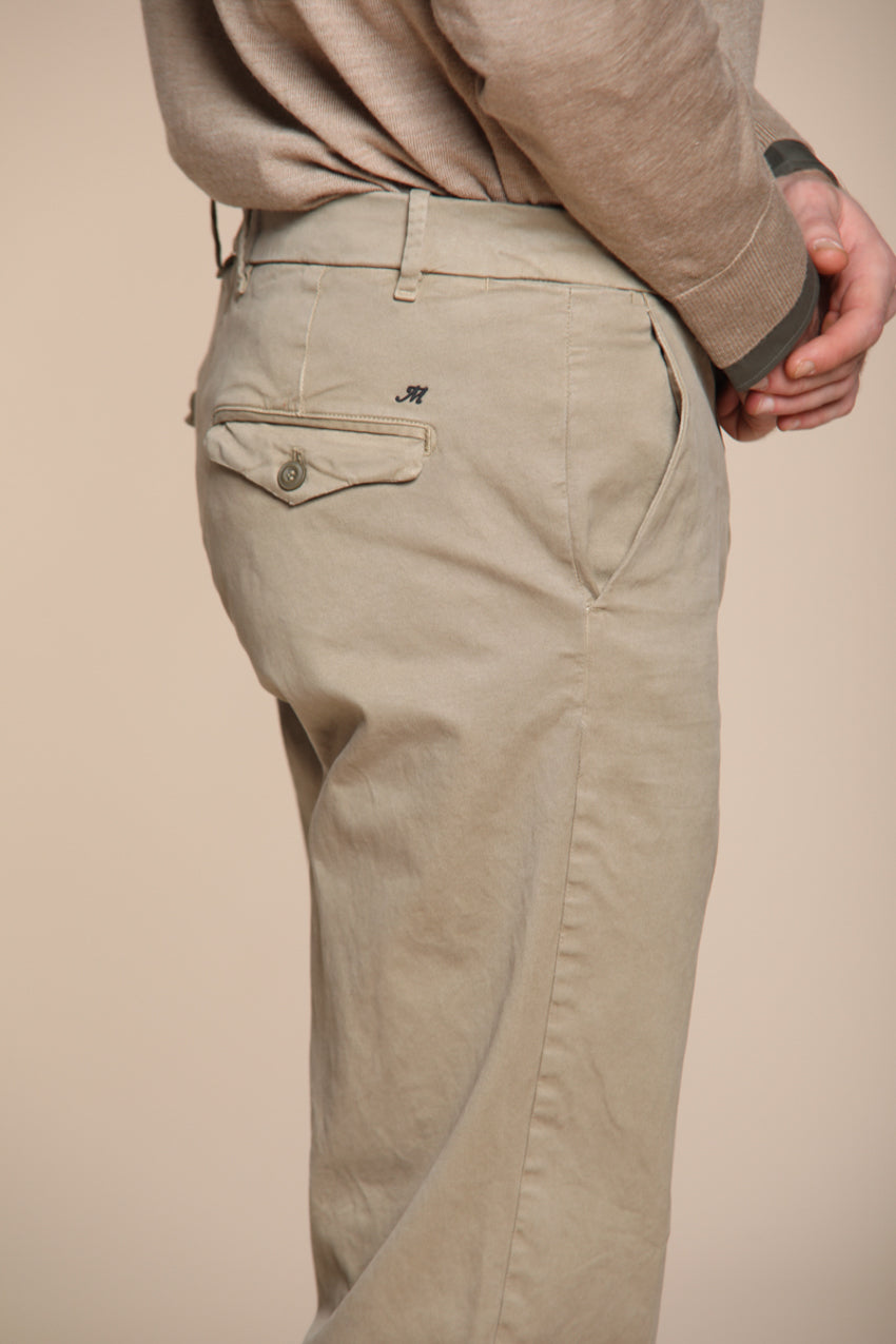 Chinos pantalone chino uomo in gabardina relaxed fit