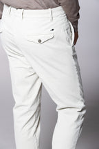 Chinos pantalone chino uomo in velluto 1000 righe relaxed fit
