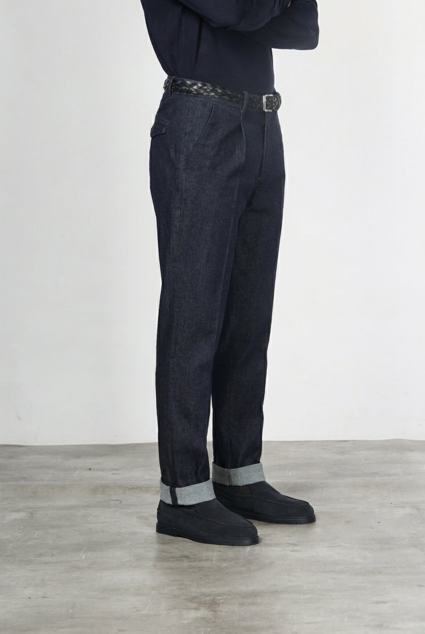 Pinces men’s chino pants in techno stretch denim with relaxed fit