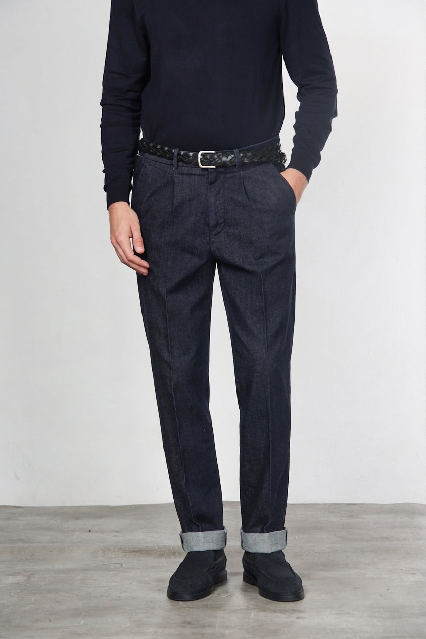 Pinces men’s chino pants in techno stretch denim with relaxed fit