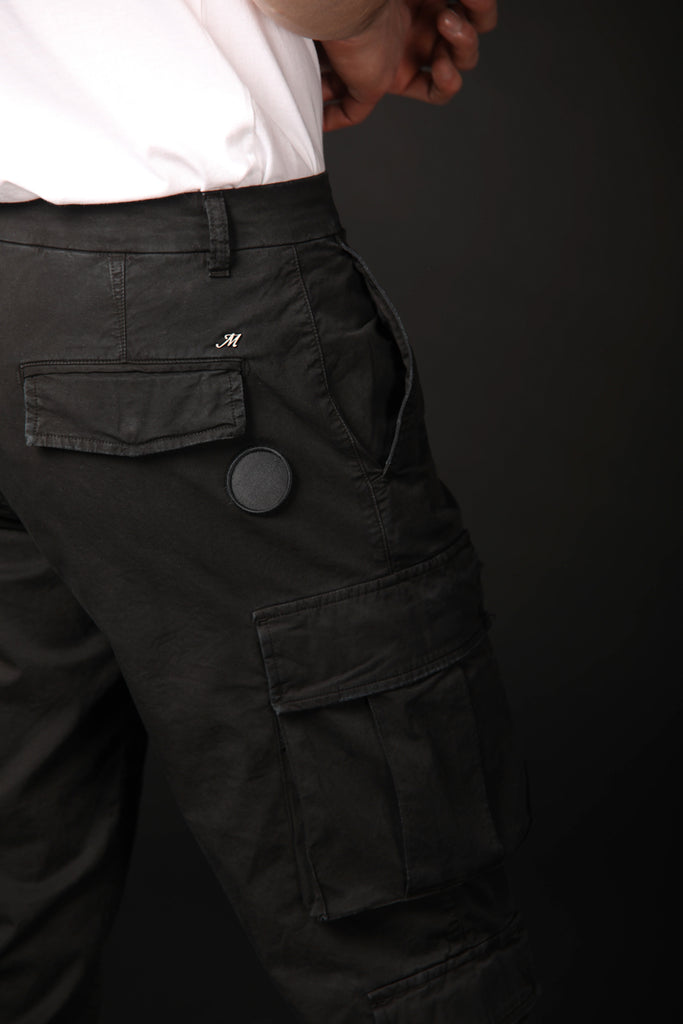 Image 3 de pantalon cargo pour homme modèle Bahamas en noir, coupe régulière de Mason's