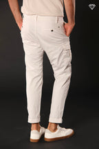 George Coolpocket Herren Cargo Hose aus leichtem Pima-Baumwoll-Stretch logo edition Carrot Fit ①