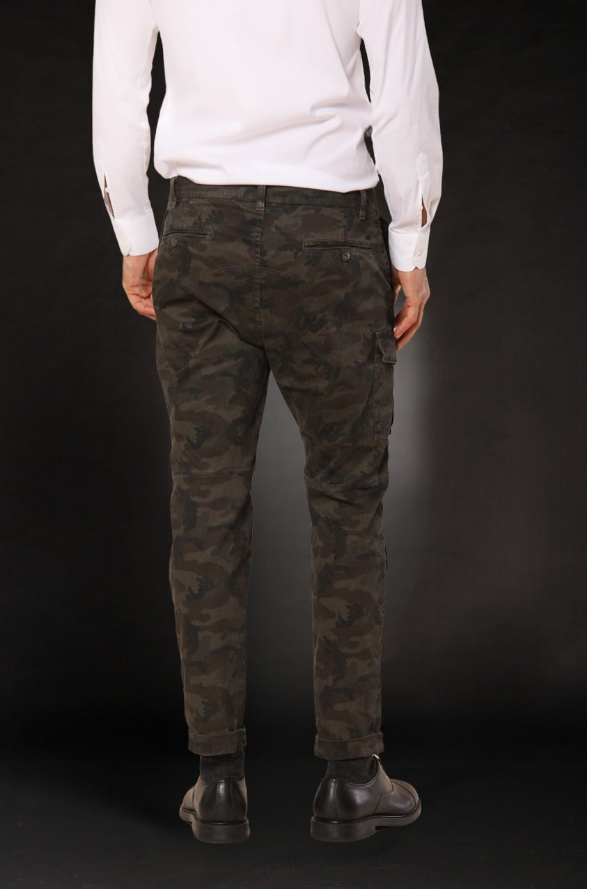 George Coolpocket Pantalon cargo homme imprimé camouflage coupe carrot édition limitée ①