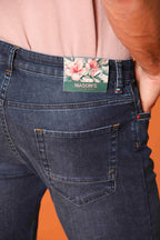 Harris 5-Pocket men's denim pants with floral print lining and slim fit