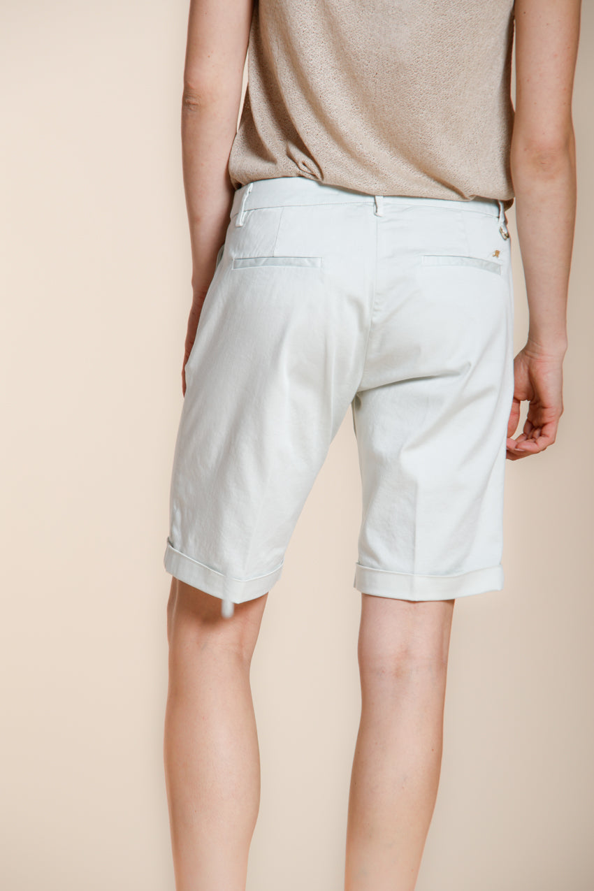 New York women's chino bermuda in stretch satin slim fit