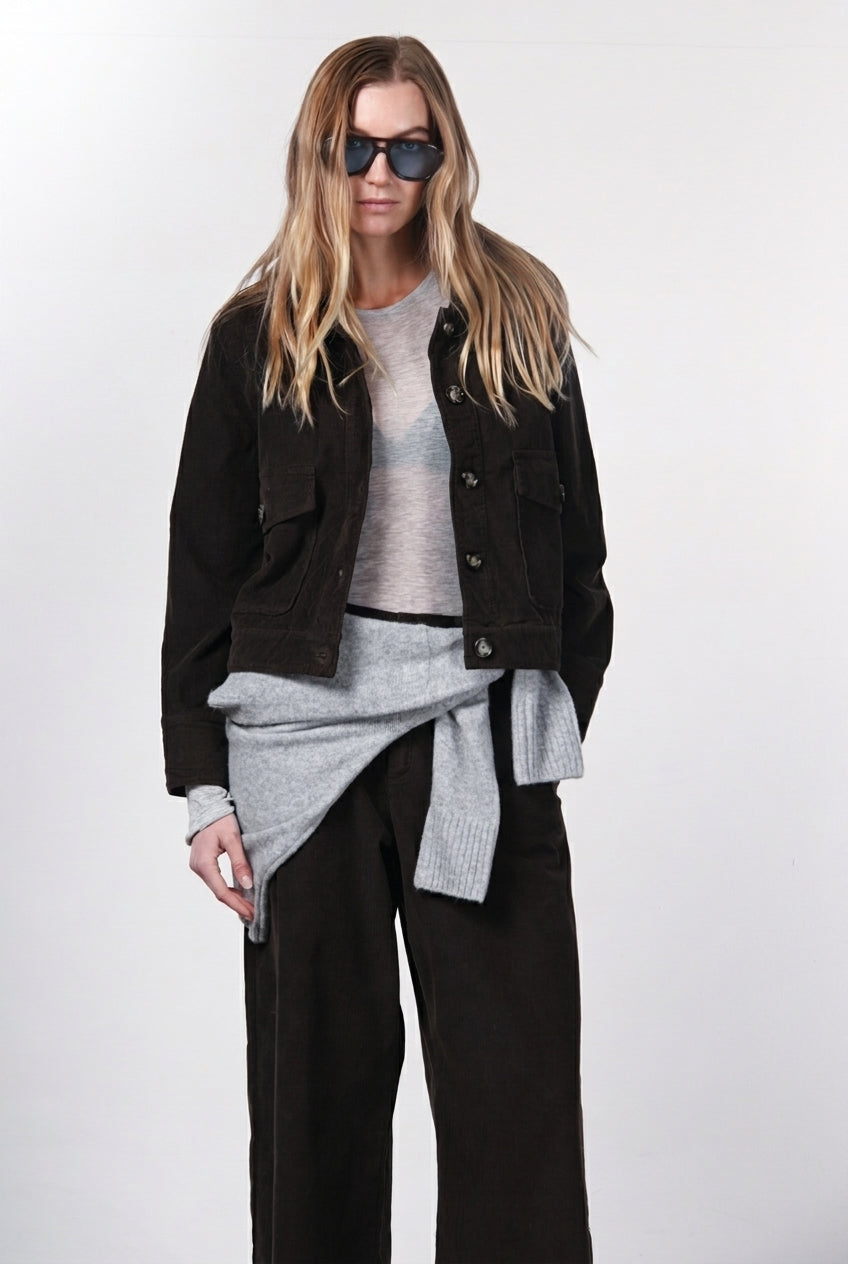 Odette Damenjacke aus 500-Rippen-Samt