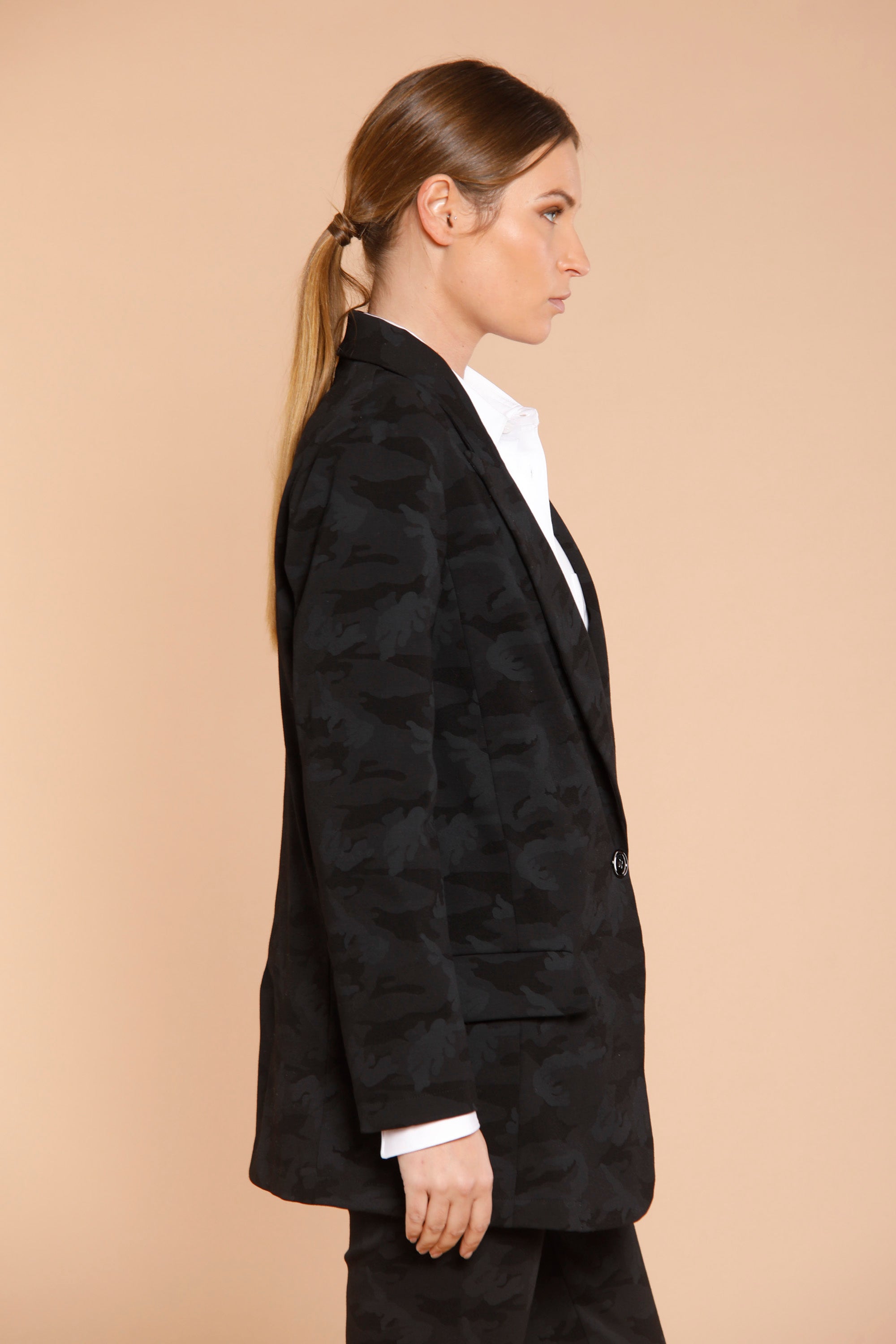 Bild 4 der Damen Blazer  aus Jersey Schwarz Camouflage-Muster  Modell Letizia von Mason’s