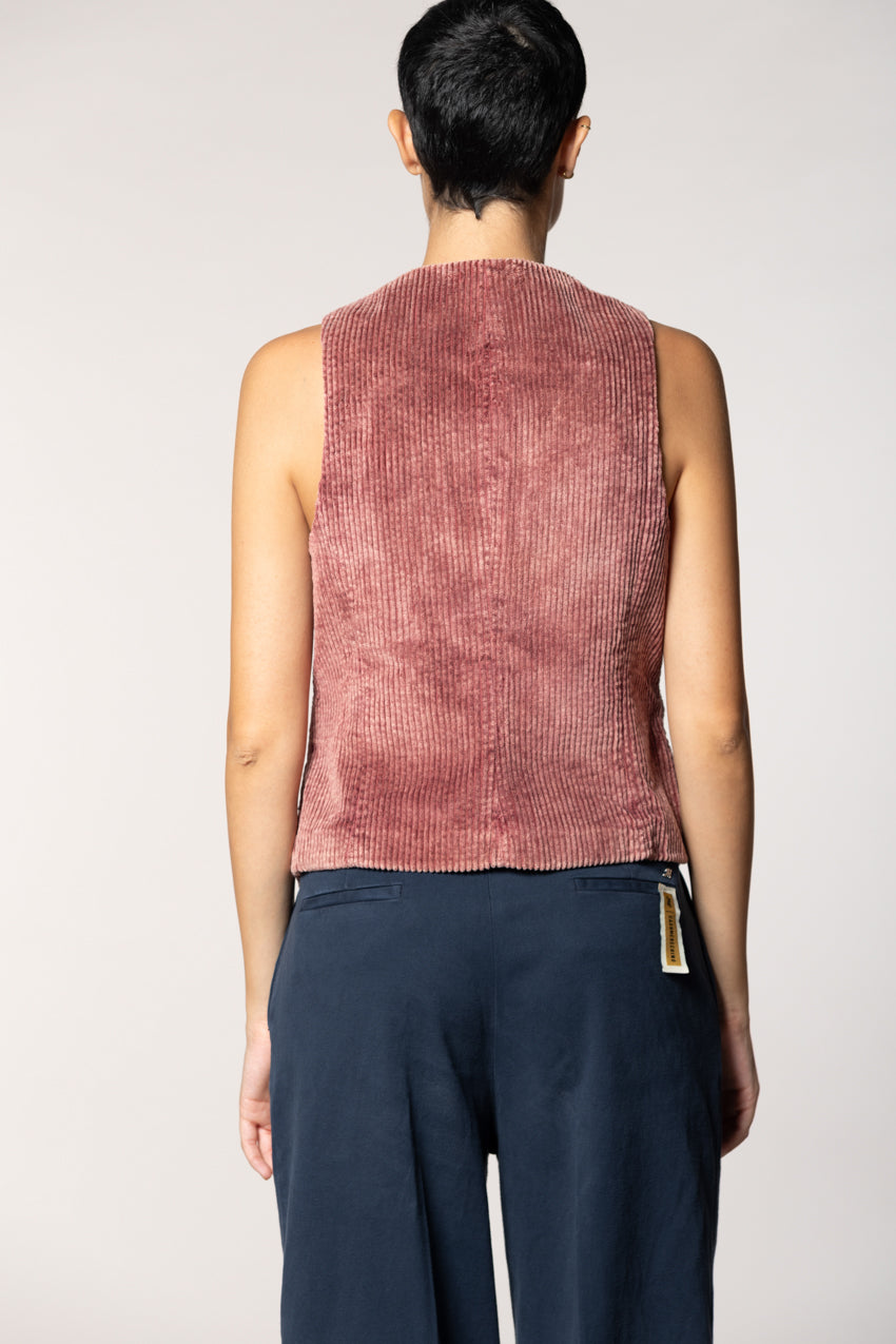 Ellen women’s gilet in wide-wale velvet