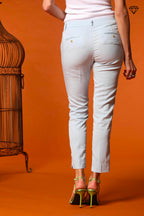 Immagine 4 di pantalone chino donna in twill modello Jaqueline Curvie curvy fit