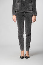 Jaqueline Archivio pantalon chino femme en velours 1000 raies slim fit