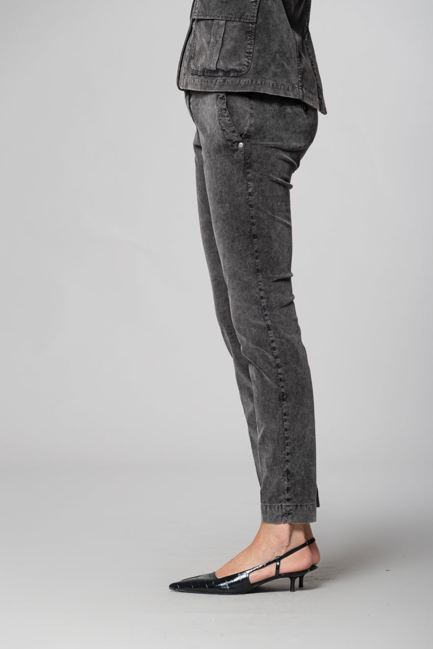 Jaqueline Archivio pantalon chino femme en velours 1000 côtes slim fit