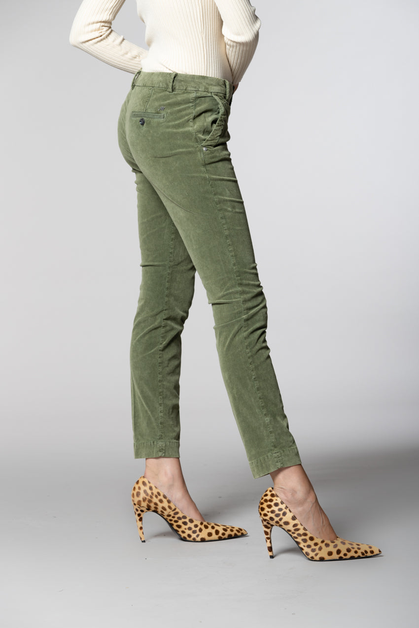 Jaqueline Archivio pantalon chino femme en velours 1000 raies slim fit