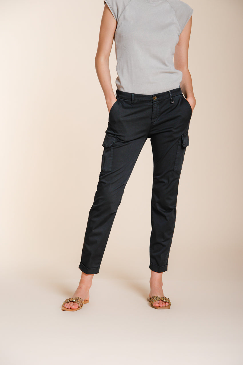 Chile City women's cargo pants in stretch gabardine slim fit