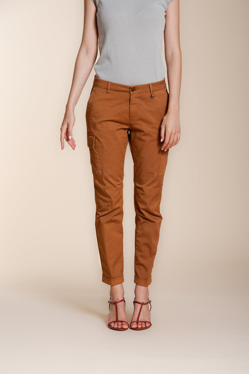 Chile City women's cargo pants in stretch gabardine slim fit