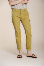 Chile City pantalone cargo donna in gabardina stretch slim fit