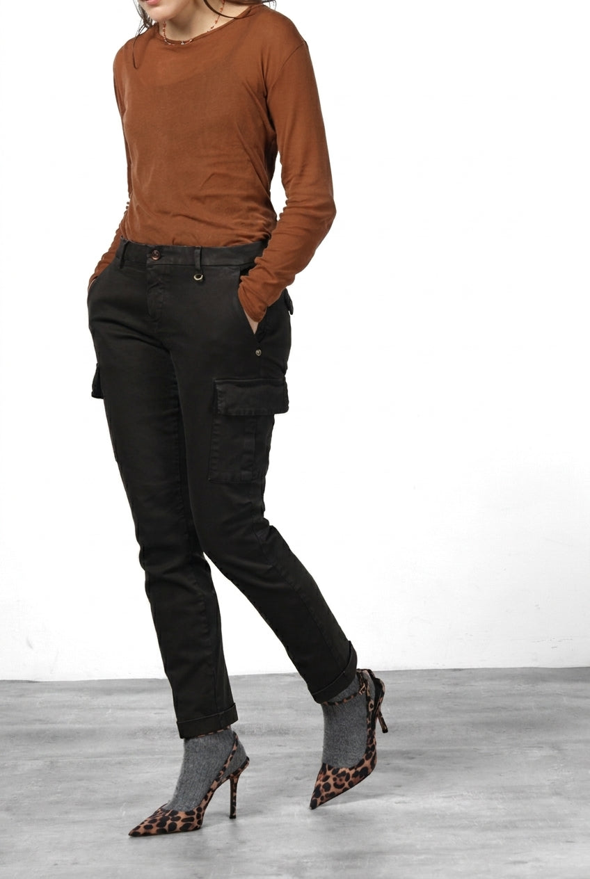 Chile City pantalon cargo femme en satin slim fit