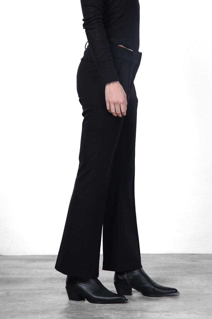 Kik pantalon chino femme en jersey technique slim fit