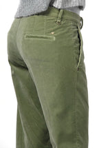 New York Carrot pantalon chino femme en velours lisse carrot fit ①

