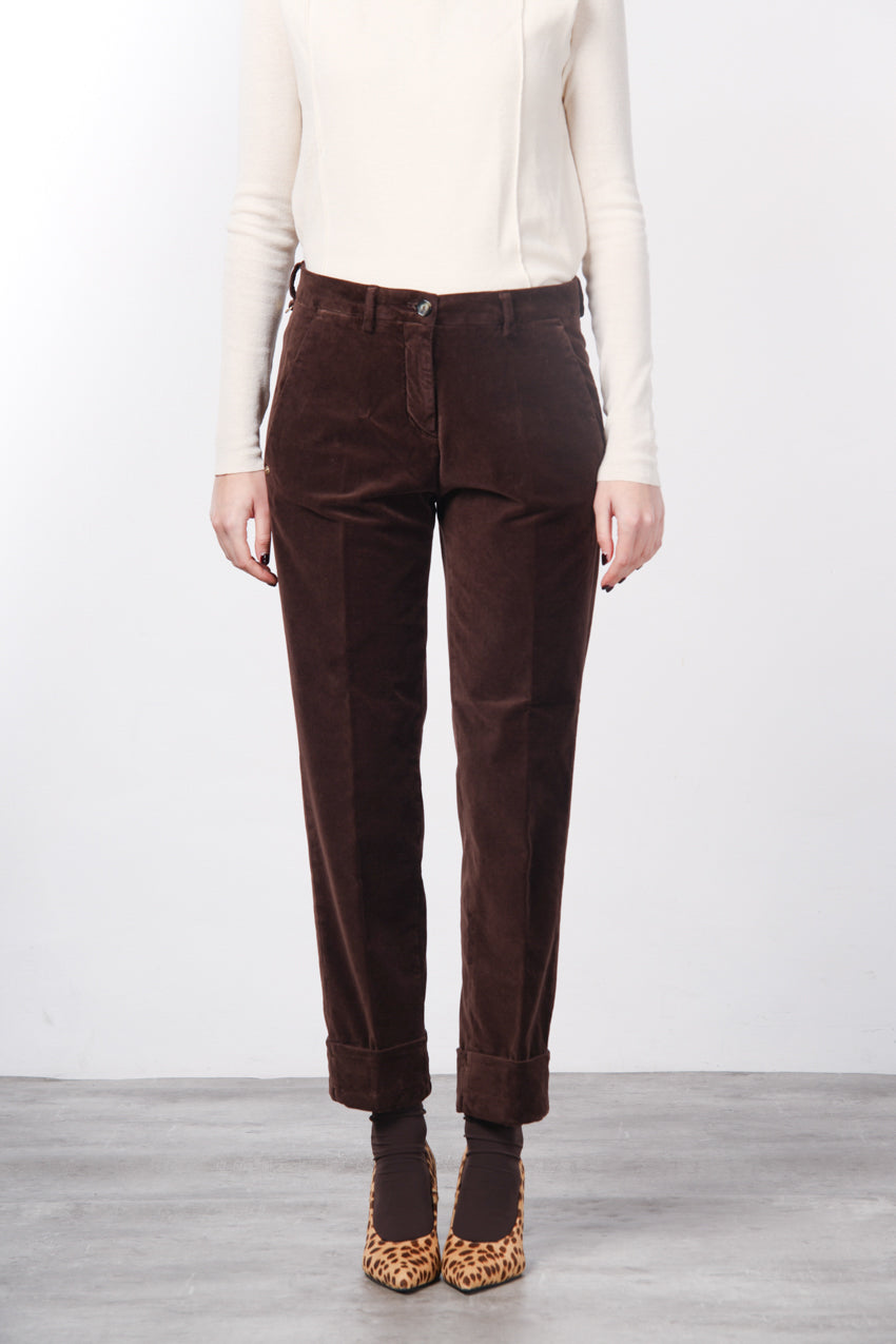 New York Carrot pantalon chino femme en velours lisse carrot fit ①
