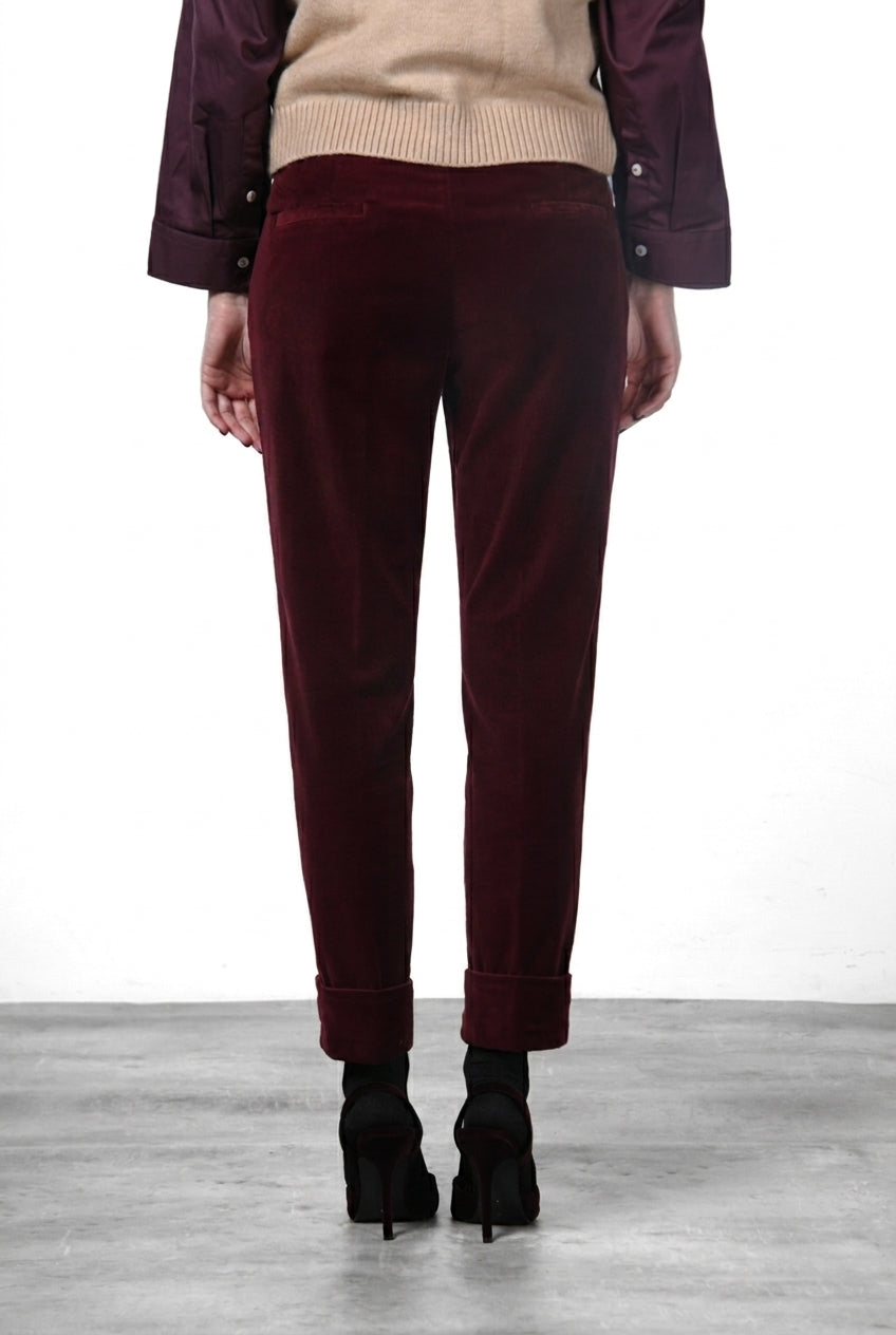 New York Carrot Damen-Chinohose aus glattem Samt, Carrot Fit ①